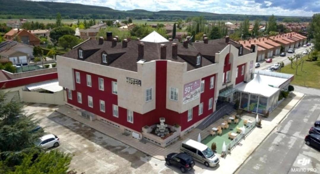 卡米诺圣地亚哥酒店 Los Tomillares 外观 照片